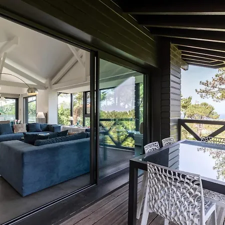 Milady Keyweek With Pool Ocean Views In Вилла Биарриц