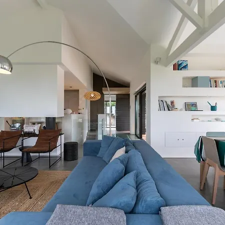 Vila Milady Keyweek With Pool Ocean Views In