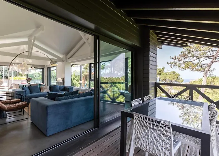 Milady Keyweek With Pool Ocean Views In Villa Biarritz