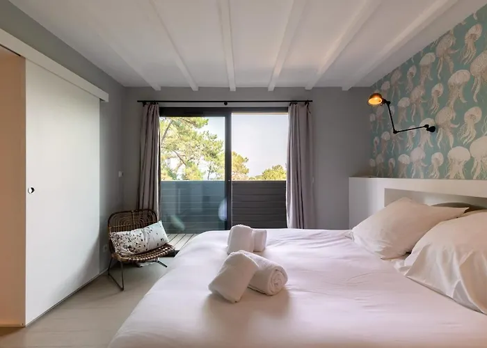 Milady Keyweek With Pool Ocean Views In Villa *