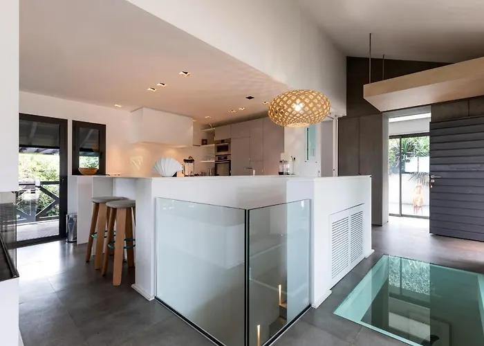 Milady Keyweek With Pool Ocean Views In