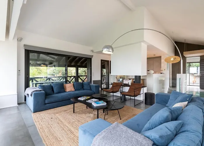 Milady Keyweek With Pool Ocean Views In Villa Biarritz